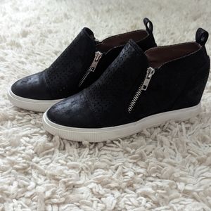 Dolce Vita platform sneakers
